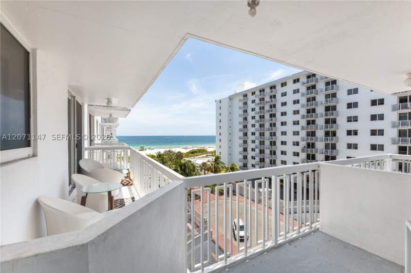 0 bedroom Condominium at 401 Ocean Dr 607, The Presidential Condo, Miami Beach — photo 2