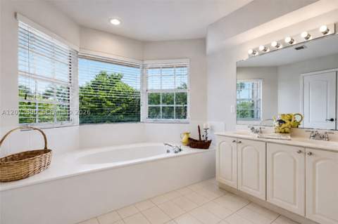 15867 SW 44th St, Miami FL - photo 20 of 36