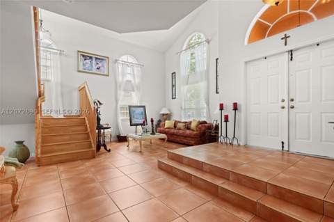 15867 SW 44th St, Miami FL - photo 6 of 36