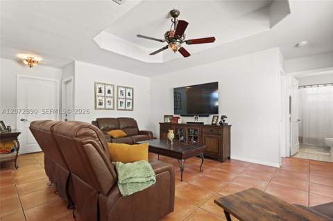 15867 SW 44th St, Miami FL - photo 9 of 36