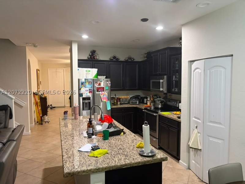 5 bedroom SingleFamilyResidence at 11855 SW 250th Ter, Hemingway Point, Homestead — photo 5