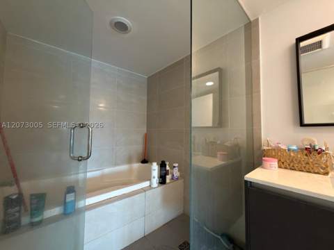 6620 Indian Creek Dr 209, Miami Beach FL - photo 6 of 57