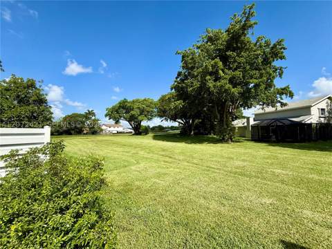 14353 SW 150th Ter, Miami FL - photo 22 of 32