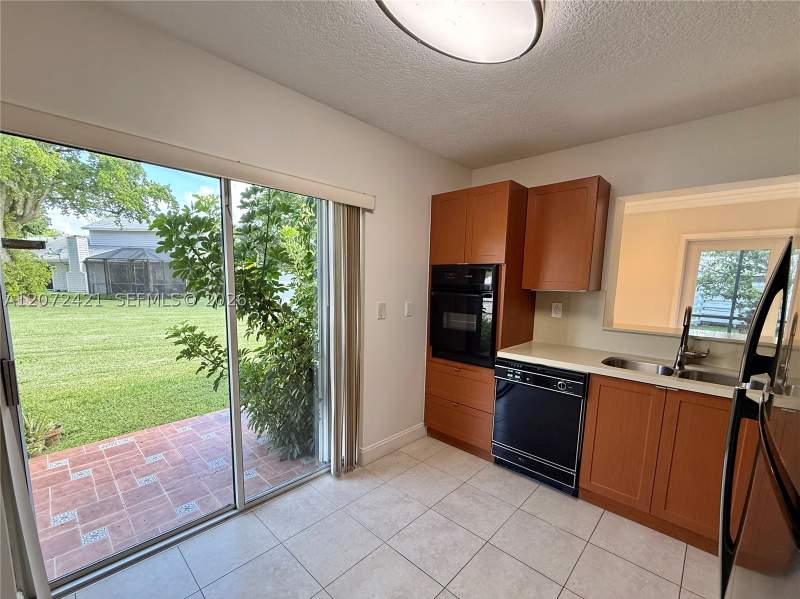 2 bedroom SingleFamilyResidence at 14353 SW 150th Ter, COUNTRY WALK SEC 4, Miami — photo 3