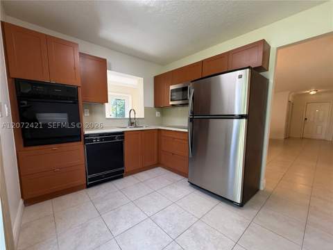14353 SW 150th Ter, Miami FL - photo 8 of 32