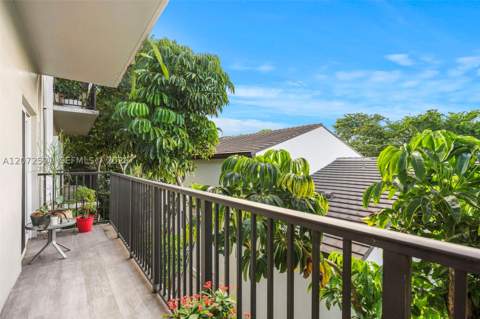 6815 Edgewater Dr 202, Coral Gables FL - photo 23 of 23