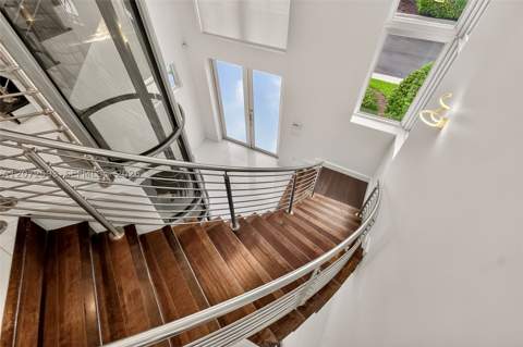3460 NW 84th Ave, Doral FL - photo 12 of 38