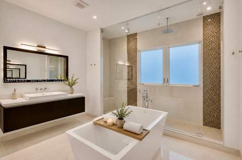 3460 NW 84th Ave, Doral FL - photo 17 of 38