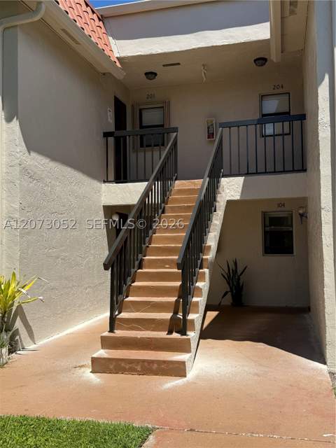9716 Hammocks Blvd 101, Miami FL - photo 8 of 35