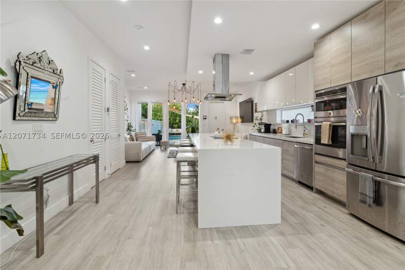 4 bedroom Townhouse at 3575 SW 23rd St 3575, Amnd Miami Suburban Acres, Miami — photo 3