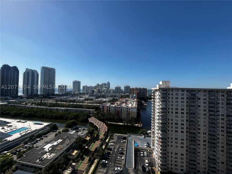 1 bedroom Condominium at 251 174th St 2315, Winston Towers 200, Sunny Isles Beach — photo 1