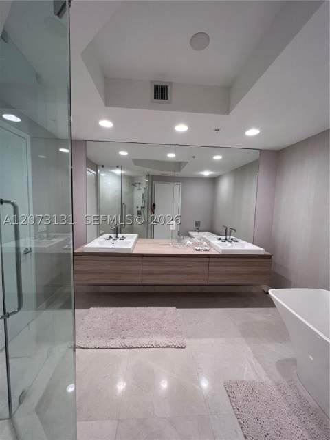 17301 Biscayne Blvd 1402, North Miami Beach FL - photo 12 of 38