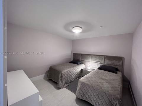 17301 Biscayne Blvd 1402, North Miami Beach FL - photo 8 of 38