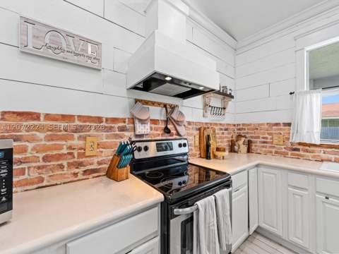 18791 SW 356th St, Homestead FL - photo 9 of 45