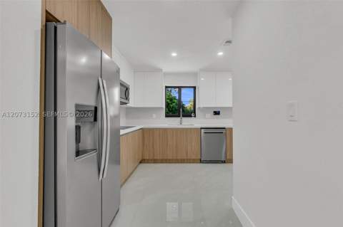 11815 SW 222nd St, Miami FL - photo 13 of 49
