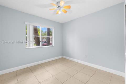 2930 SE 12th Rd 101-31, Homestead FL - photo 14 of 36