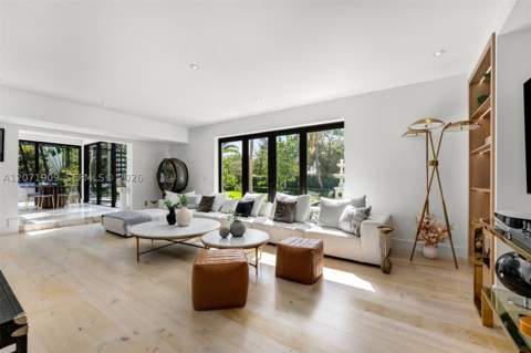 795 Lakeview Dr, Miami Beach FL - photo 13 of 42