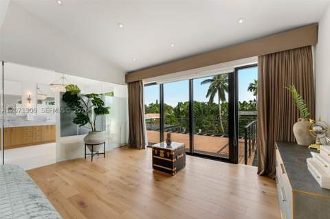 795 Lakeview Dr, Miami Beach FL - photo 18 of 42