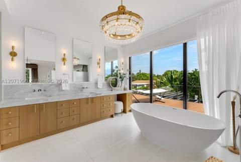 795 Lakeview Dr, Miami Beach FL - photo 19 of 42