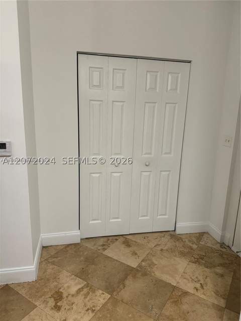 5091 NW 7th St 615, Miami FL - photo 15 of 37
