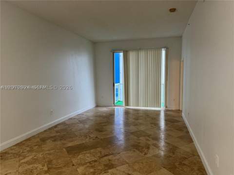 5091 NW 7th St 615, Miami FL - photo 8 of 37