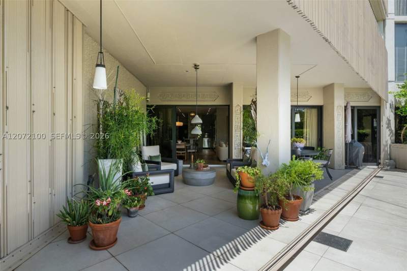 3 bedroom Condominium at 2901 S Bayshore Drive 1B, Yacht Harbour Condo, Miami — photo 2