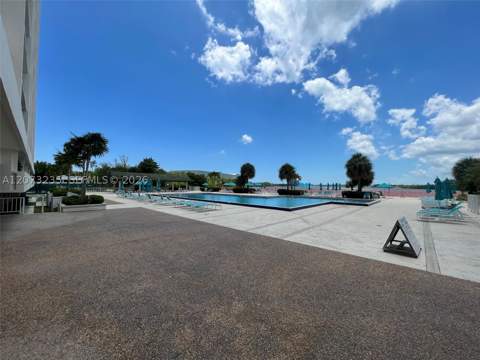 300 Bayview Dr 603, Sunny Isles Beach FL - photo 22 of 39