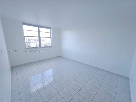 300 Bayview Dr 603, Sunny Isles Beach FL - photo 7 of 39