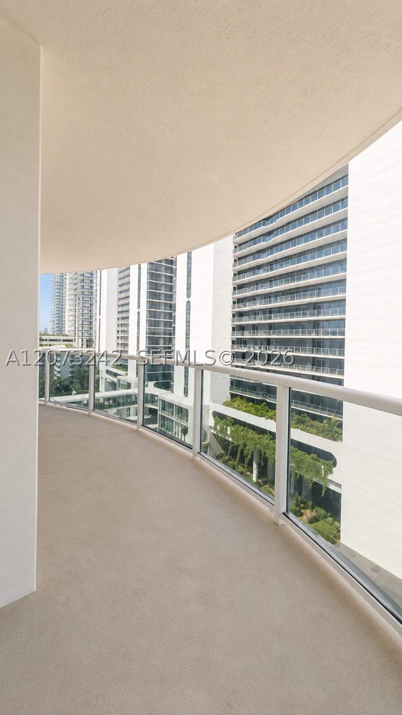 3 bedroom Condominium at 601 NE 23 St 1103, 23 Biscayne Bay, Miami — photo 3