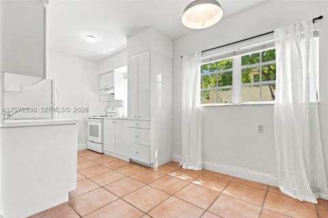 6511 Santona St C6, Coral Gables FL - photo 9 of 22