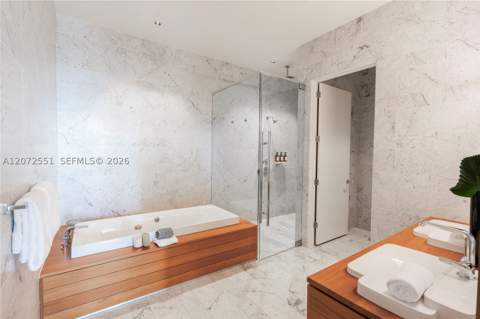 2675 S Bayshore Dr 602S, Miami FL - photo 15 of 51