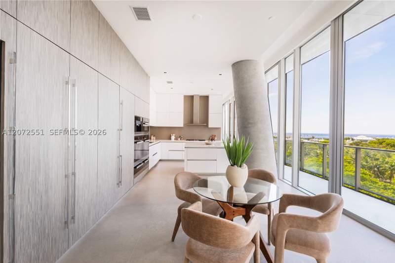 5 bedroom Condominium at 2675 S Bayshore Dr 602S, Dinner Key, Miami — photo 5