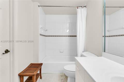 1650 Coral Way Ph-9, Miami FL - photo 17 of 38