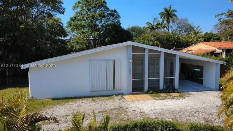 2 bedroom SingleFamilyResidence at 11600 NE 6th Ave, Biscayne Park Estates, Biscayne Park — photo 1