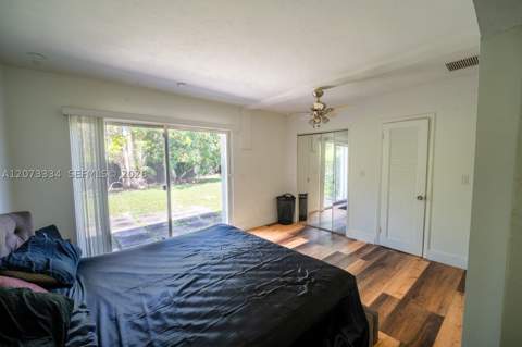 11600 NE 6th Ave, Biscayne Park FL - photo 12 of 31