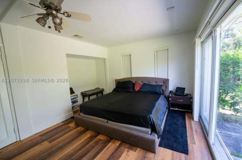 11600 NE 6th Ave, Biscayne Park FL - photo 14 of 31