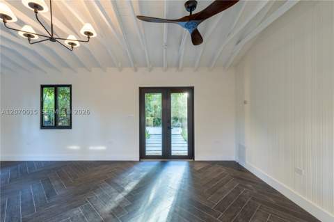 10901 NE 3rd Ave, Miami FL - photo 17 of 35