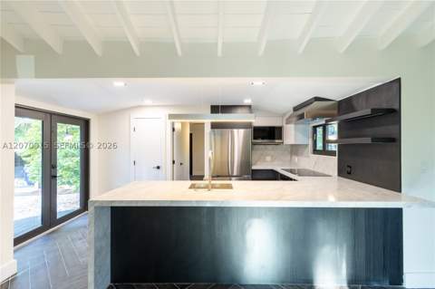 10901 NE 3rd Ave, Miami FL - photo 9 of 35