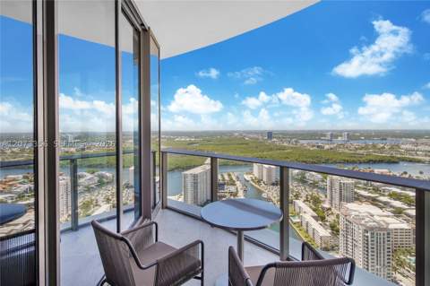 15701 Collins Ave 4101, Sunny Isles Beach FL - photo 16 of 17