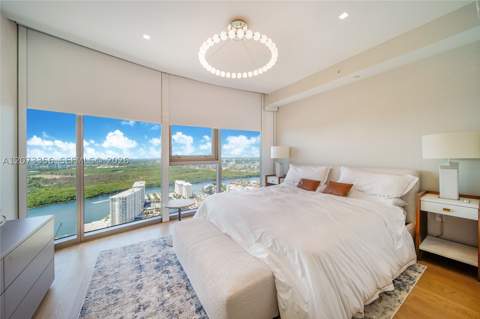 15701 Collins Ave 4101, Sunny Isles Beach FL - photo 6 of 17