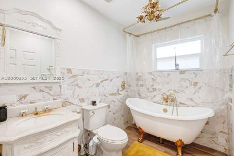 815 Monterey St, Coral Gables FL - photo 9 of 25