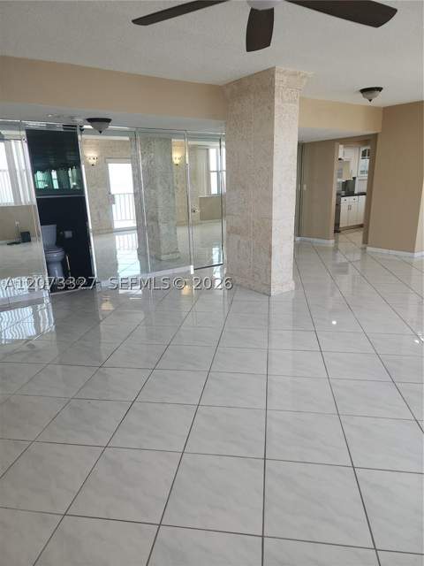 11930 N Bayshore Dr 1407, North Miami FL - photo 13 of 46