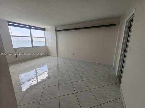 11930 N Bayshore Dr 1407, North Miami FL - photo 19 of 46