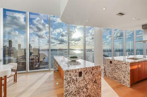 175 SE 25 Road Ph4301, Miami FL - photo 12 of 58