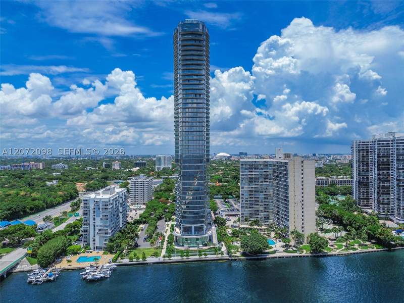 5 bedroom Condominium at 175 SE 25 Road Ph4301, Una Residences, Miami — photo 2