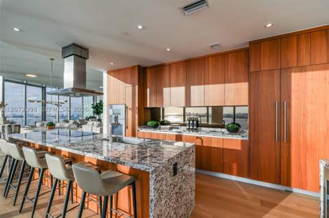 175 SE 25 Road Ph4301, Miami FL - photo 7 of 58