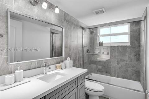 1200 Brickell Bay Dr 2501, Miami FL - photo 10 of 33