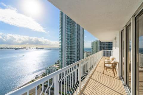 1200 Brickell Bay Dr 2501, Miami FL - photo 17 of 33