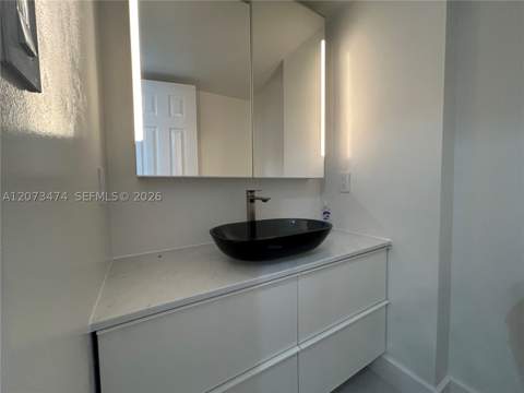 3550 NE 169th St 304, North Miami Beach FL - photo 18 of 36