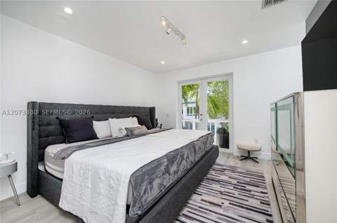 6428 NW 104th Ct, Doral FL - photo 15 of 44